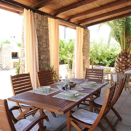 Trullo Elios فيلة *